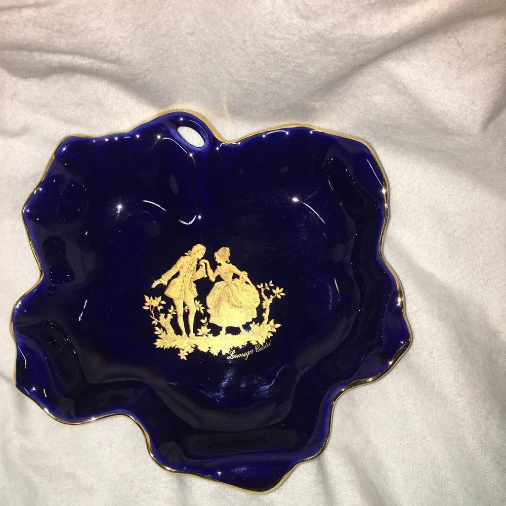 Limoges Veritable Porcelaine D'Art Cobalt Blue & Real Gold Trim Dish